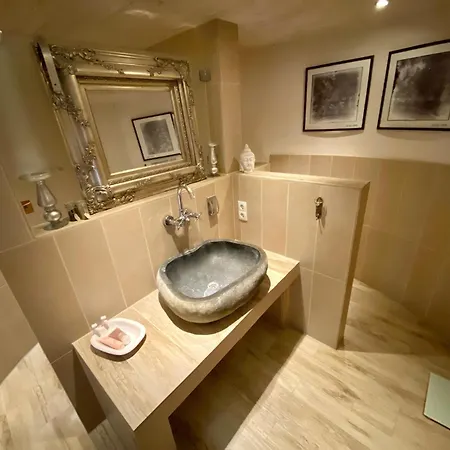 Turm Auf Altem Bauernhof *